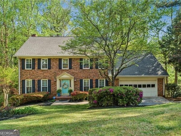 2946 Thornridge Drive, Atlanta, GA 30340