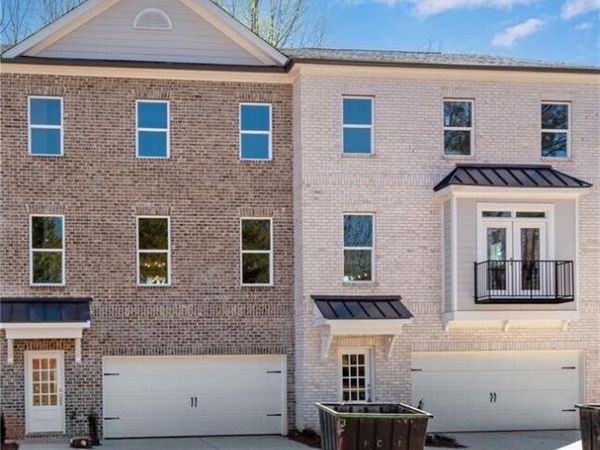 2737 Hallwood Lane, Suwanee, GA 30024