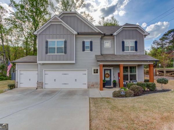 102 Morris Creek Drive, Hoschton, GA 30548