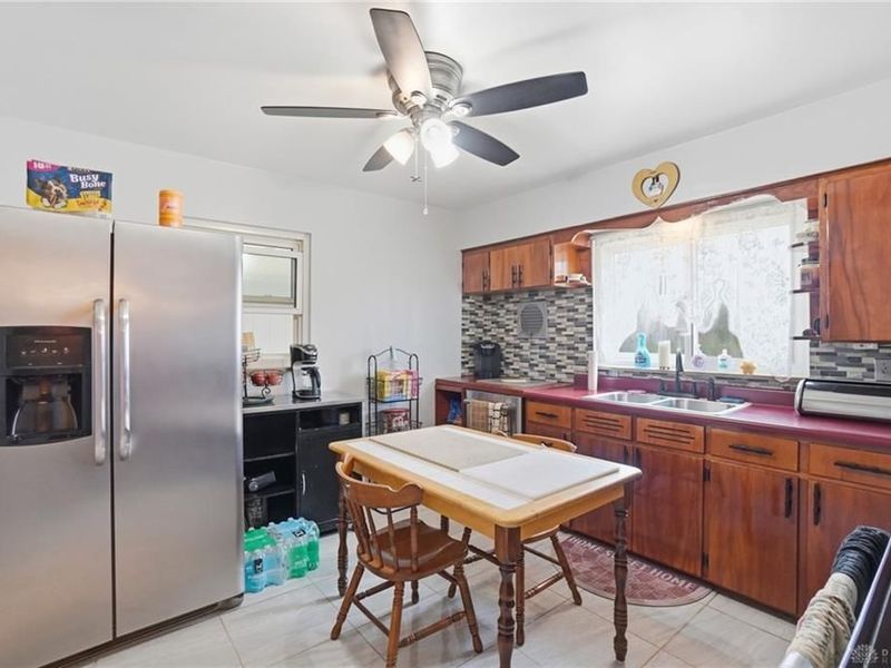 1466 S Central Drive, Beavercreek, OH 45432 Photo 11