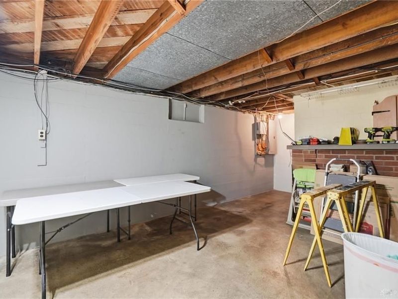 1466 S Central Drive, Beavercreek, OH 45432 Photo 23