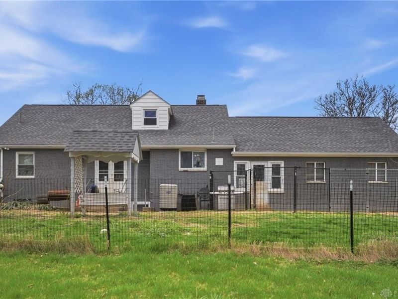 1466 S Central Drive, Beavercreek, OH 45432 Photo 32