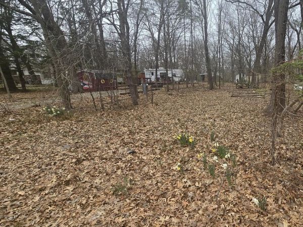 27/99 Woodhaven , Sublette, IL 61367