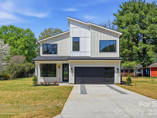 9215 Edinburg Avenue , Huntersville, NC 28078