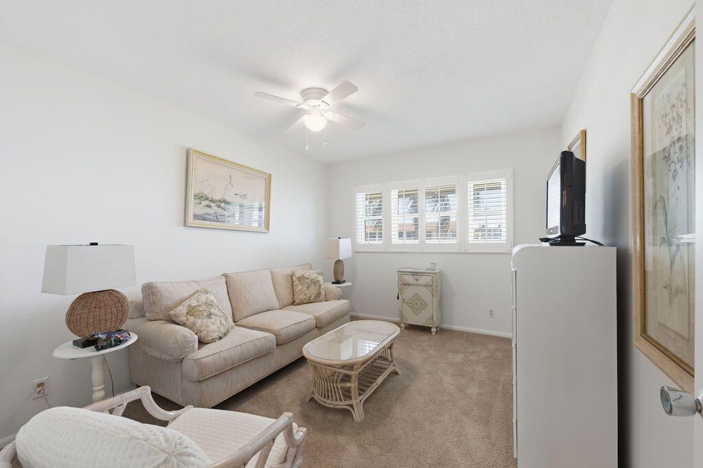 101 Doolen Court, Unit 307, North Palm Beach, FL 33408 Photo