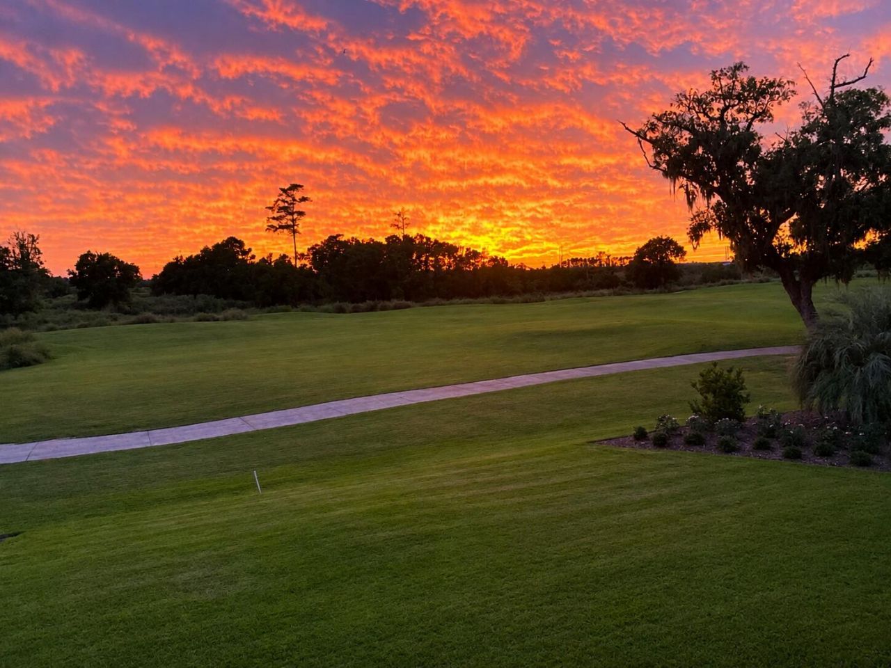 1600 Rivertowne Country Club Drive Photo 15