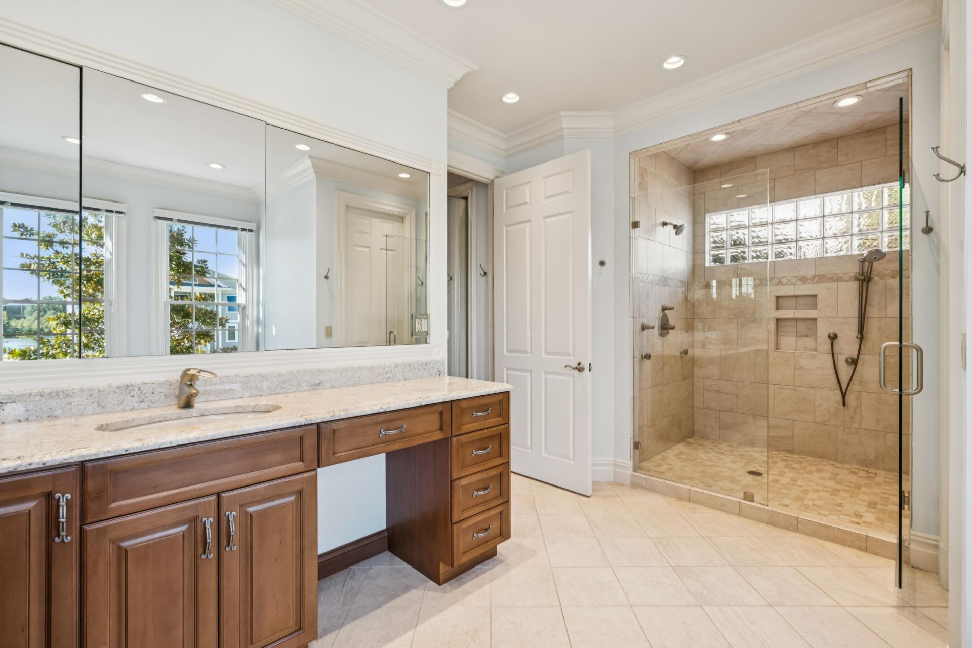 1600 Rivertowne Country Club Drive Photo 29