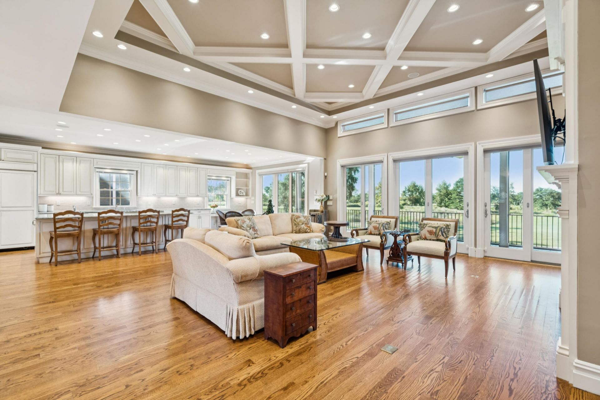 1600 Rivertowne Country Club Drive Photo 6