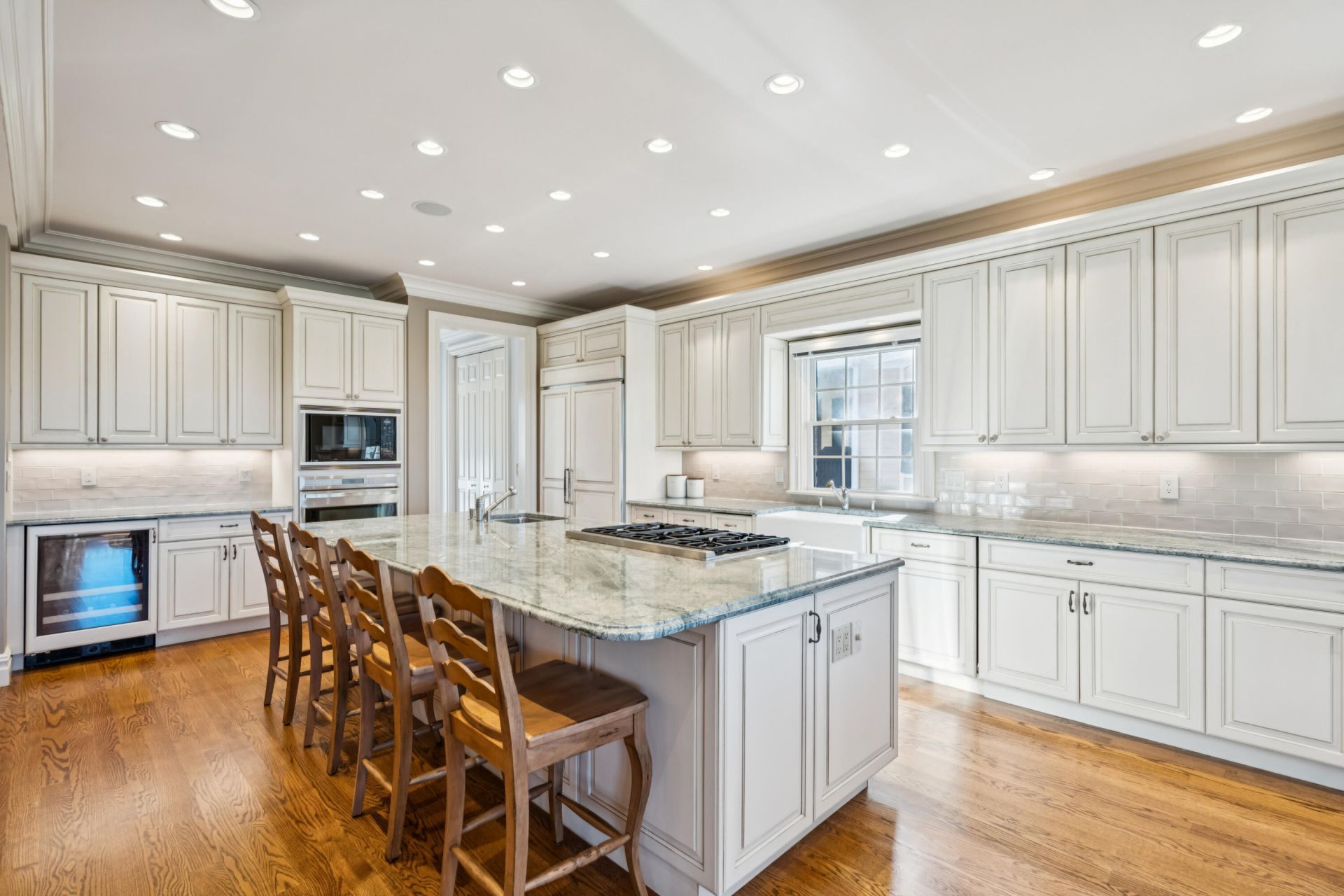 1600 Rivertowne Country Club Drive Photo 8