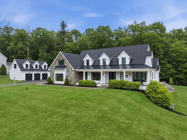 10 Hobart Lane, Hollis, NH 03049