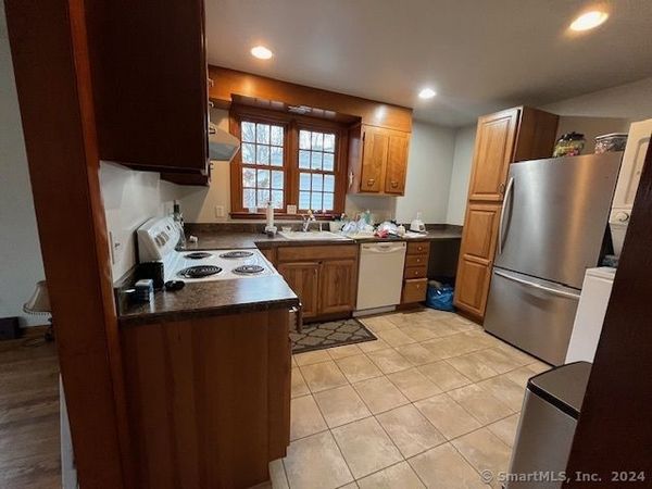 W. Mountain , Ridgefield, CT 06877