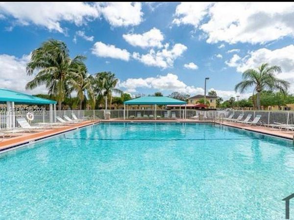 1656 SE 29th Ct, Unit 107, Homestead, FL 33035
