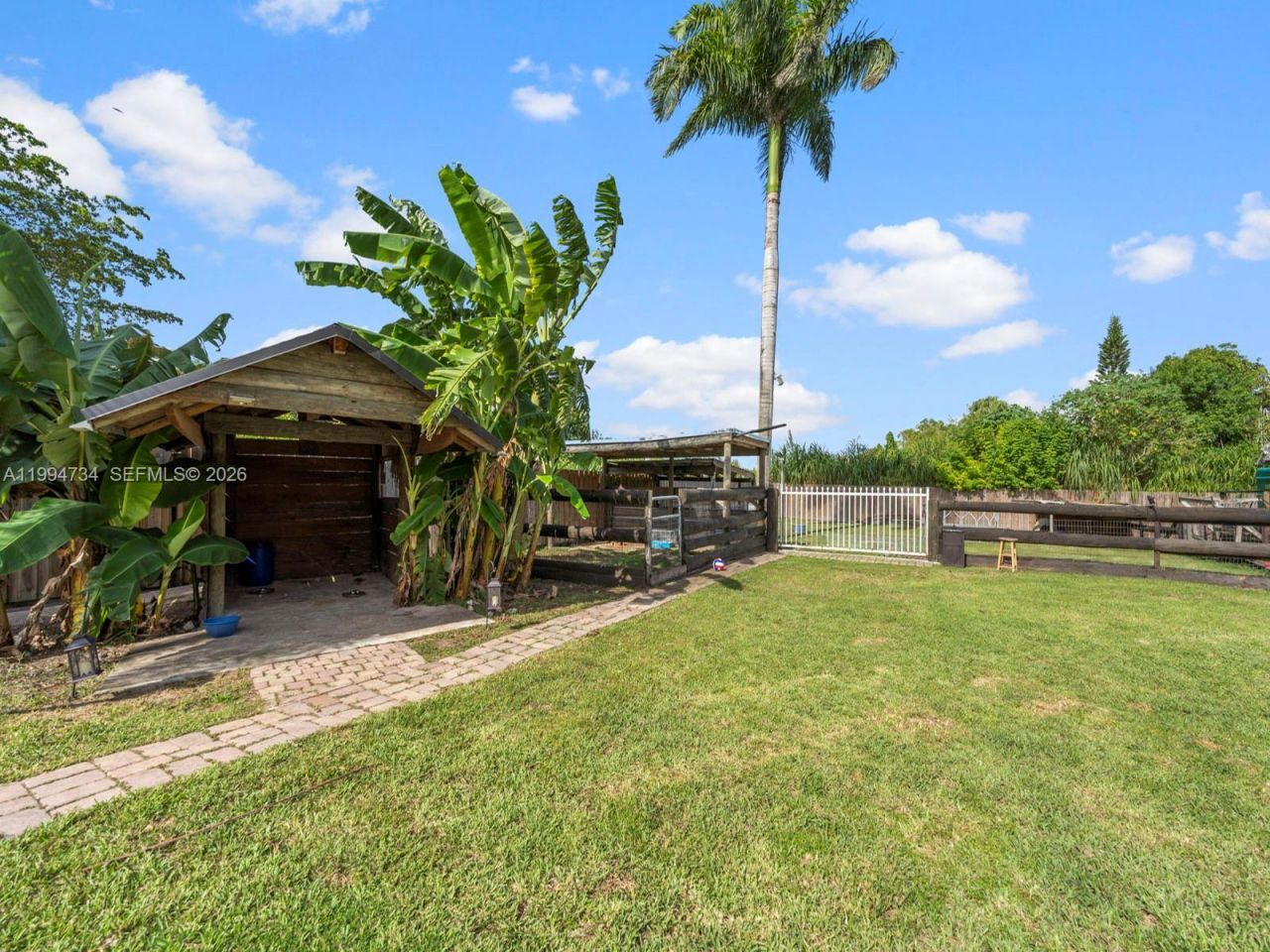 15305 SW 209th Ave , Miami, FL 33187 Photo