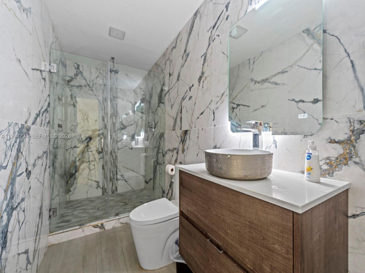 15305 SW 209th Ave , Miami, FL 33187 Photo