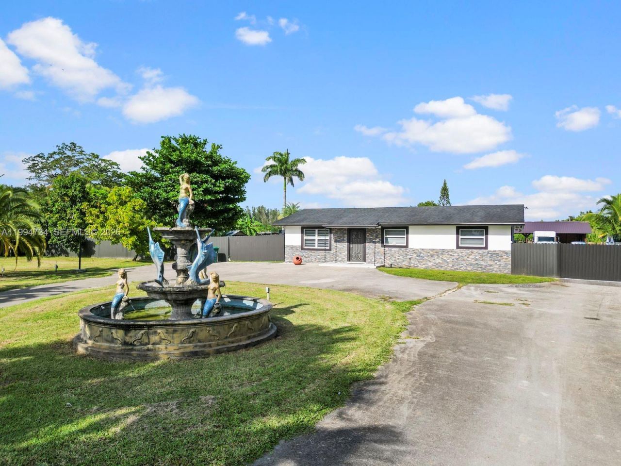 15305 SW 209th Ave , Miami, FL 33187 Photo