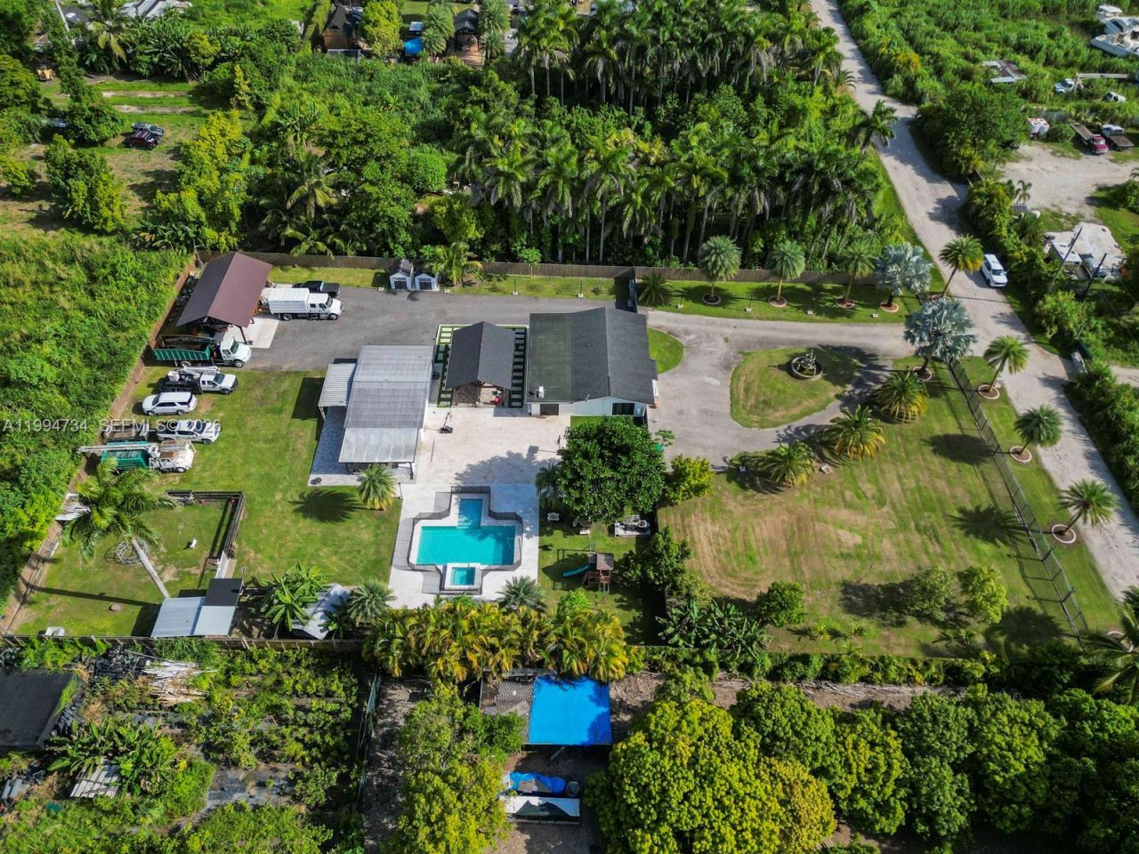 15305 SW 209th Ave , Miami, FL 33187 Photo