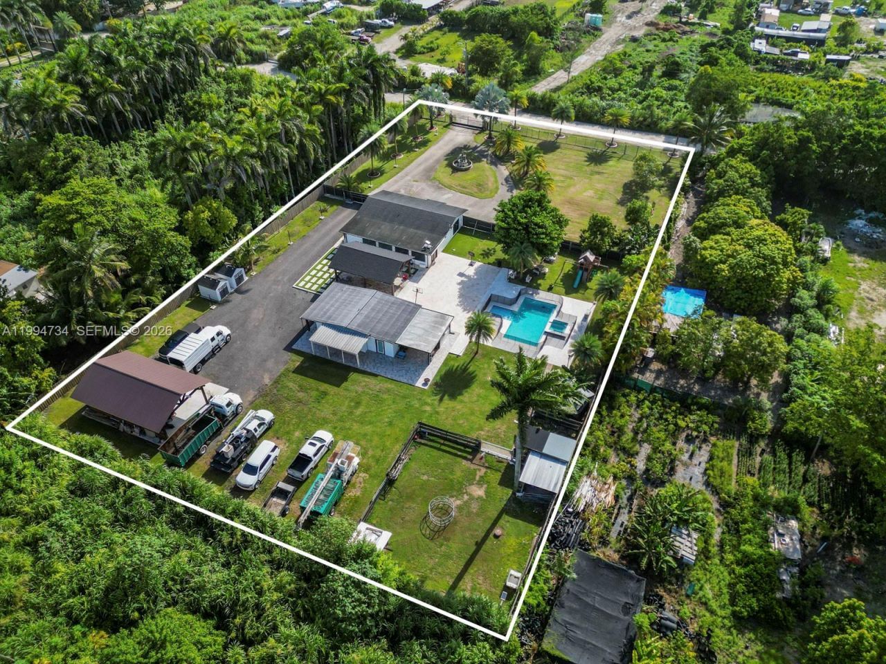 15305 SW 209th Ave , Miami, FL 33187 Photo