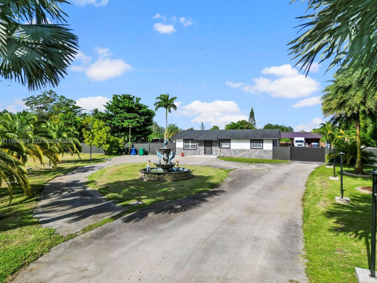 15305 SW 209th Ave , Miami, FL 33187 Photo