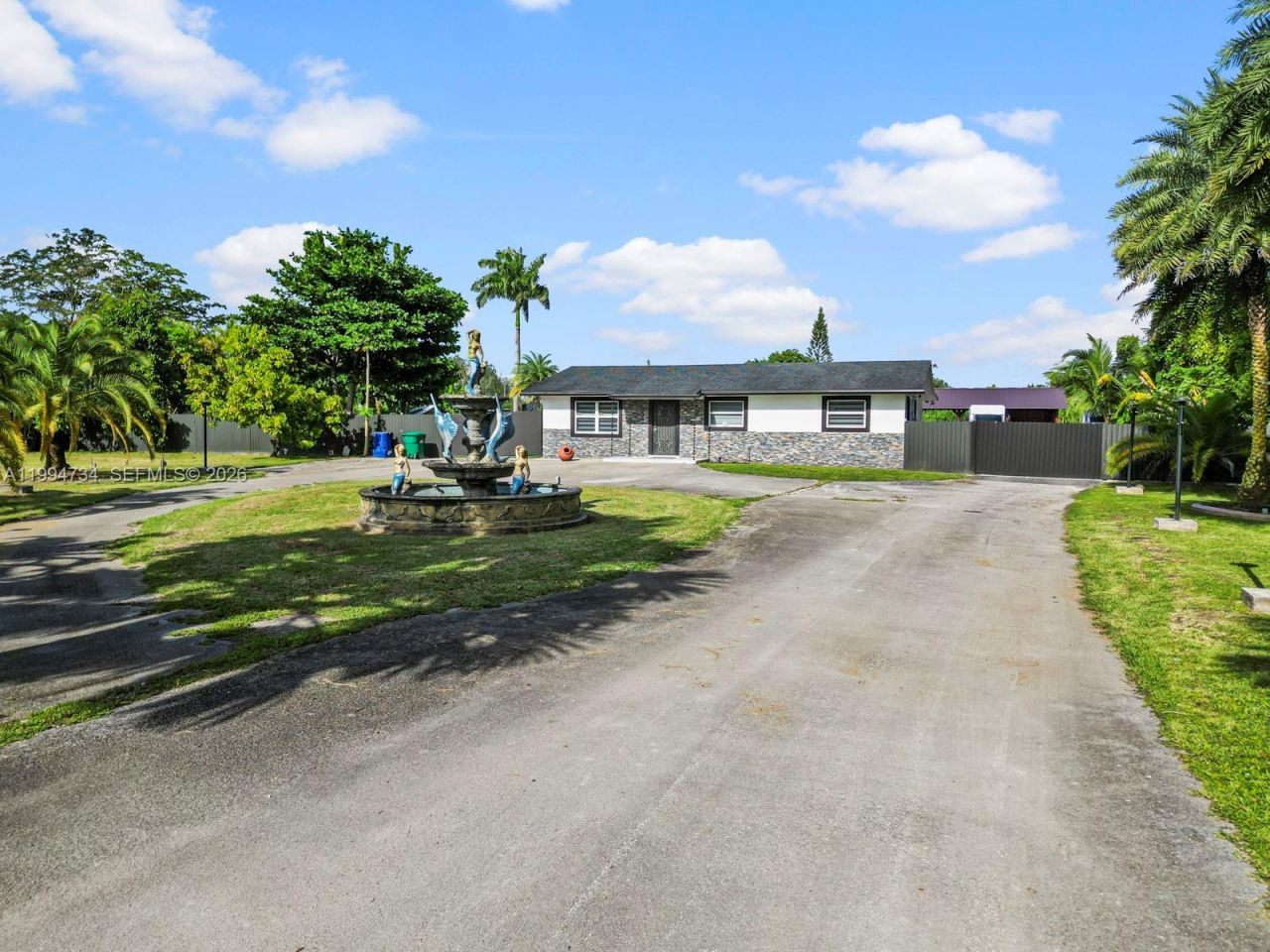 15305 SW 209th Ave , Miami, FL 33187 Photo