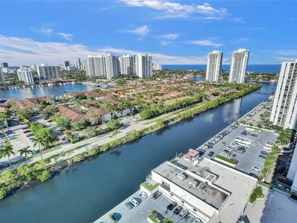 3625 N Country Club Dr, Unit 2310, Aventura, FL 33180