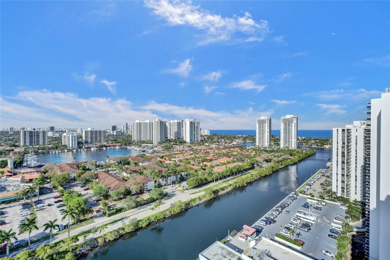 3625 N Country Club Dr, Unit 2310, Aventura, FL 33180 Photo