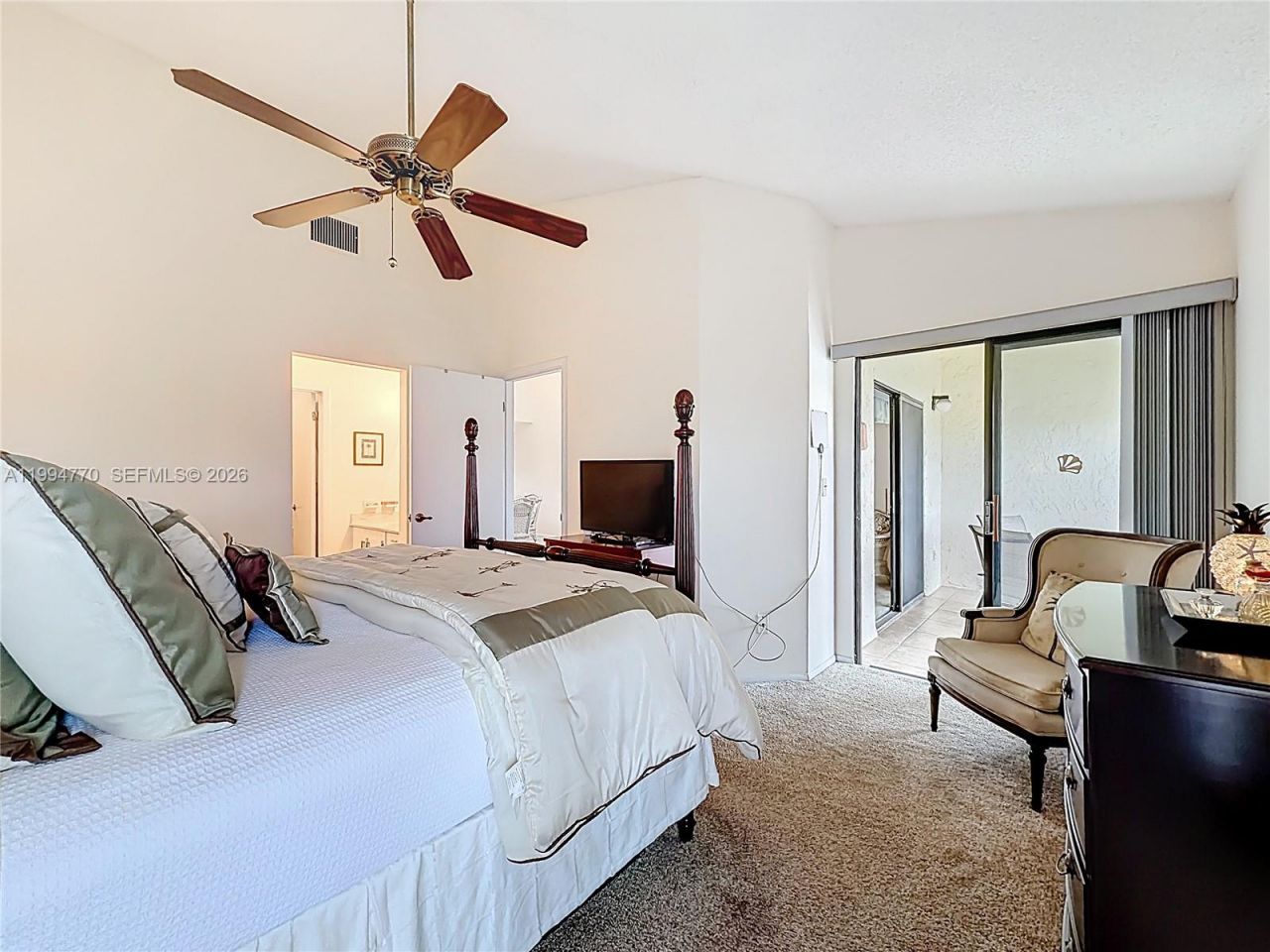 3007 Clubview Drive, Unit U3, Orlando, FL 32822 Photo