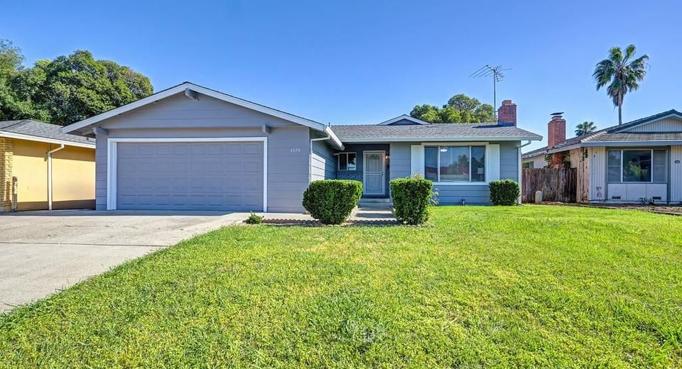 4574 Beechnut Way, Sacramento, CA 95823 Photo