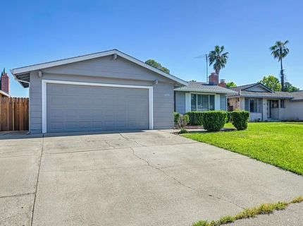 4574 Beechnut Way, Sacramento, CA 95823 Photo