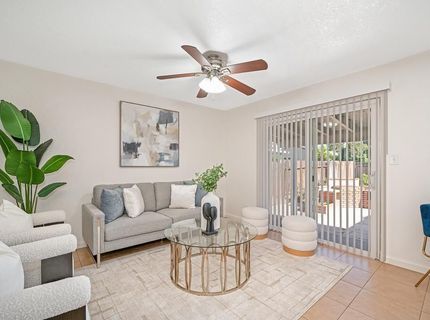 4574 Beechnut Way, Sacramento, CA 95823 Photo