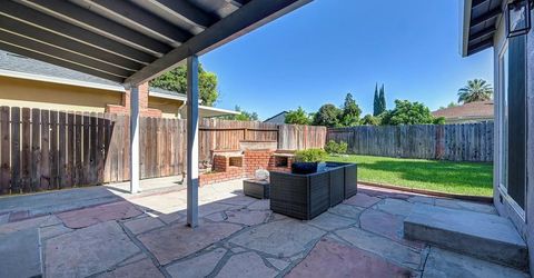 4574 Beechnut Way, Sacramento, CA 95823 Photo