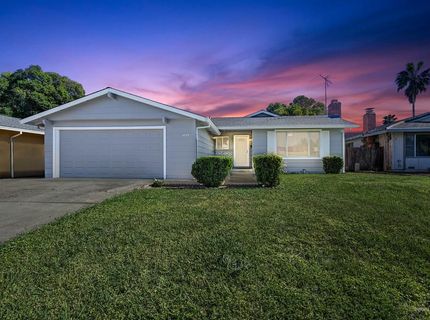 4574 Beechnut Way, Sacramento, CA 95823 Photo