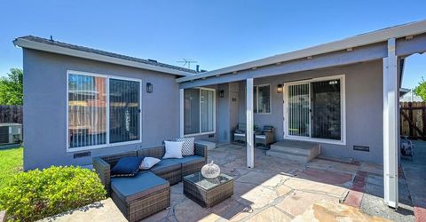 4574 Beechnut Way, Sacramento, CA 95823 Photo