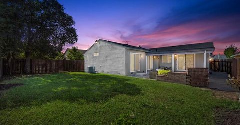 4574 Beechnut Way, Sacramento, CA 95823 Photo