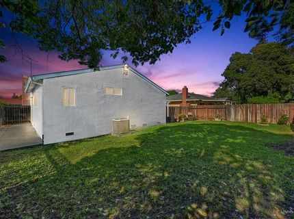 4574 Beechnut Way, Sacramento, CA 95823 Photo