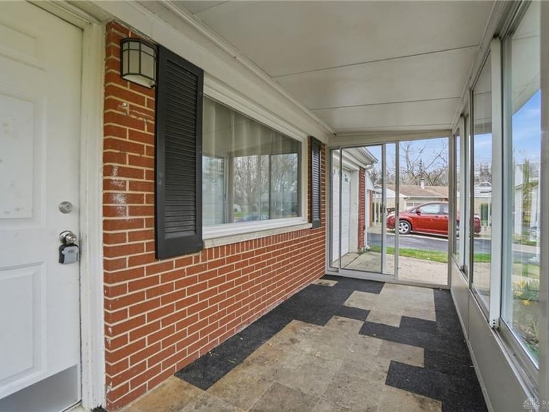 424 Cato Court, New Lebanon, OH 45345 Photo 5