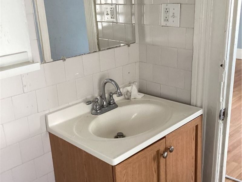 6009 W Clinton Avenue, Cleveland, OH 44102 Photo 16