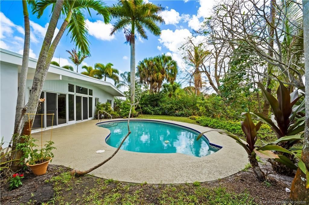 505 SW North Carolina Drive, Stuart, FL 34994 Photo