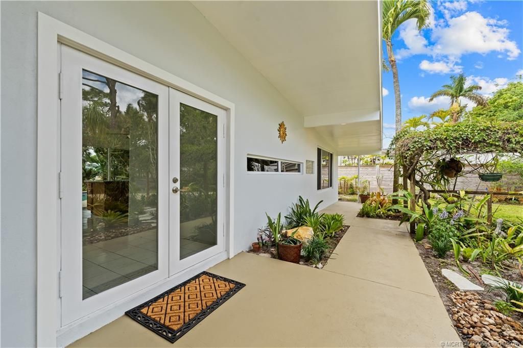 505 SW North Carolina Drive, Stuart, FL 34994 Photo