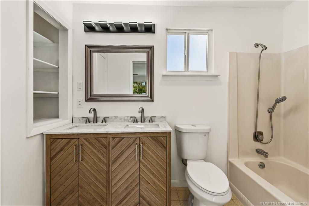 505 SW North Carolina Drive, Stuart, FL 34994 Photo