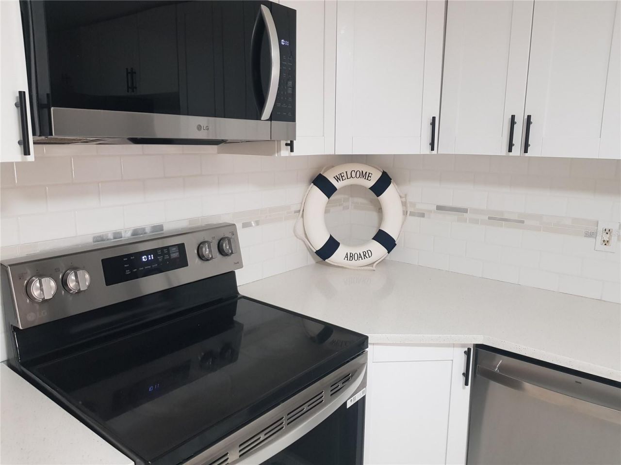 311 58th Avenue E, Bradenton, FL 34203 Photo