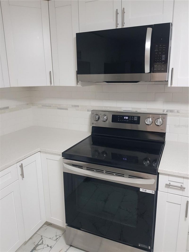 311 58th Avenue E, Bradenton, FL 34203 Photo