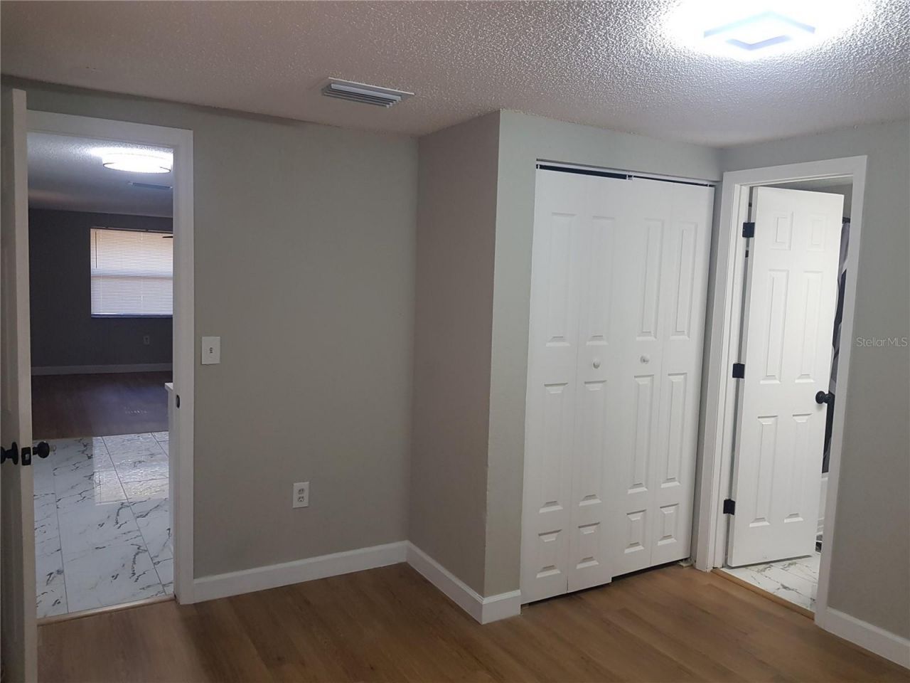 311 58th Avenue E, Bradenton, FL 34203 Photo