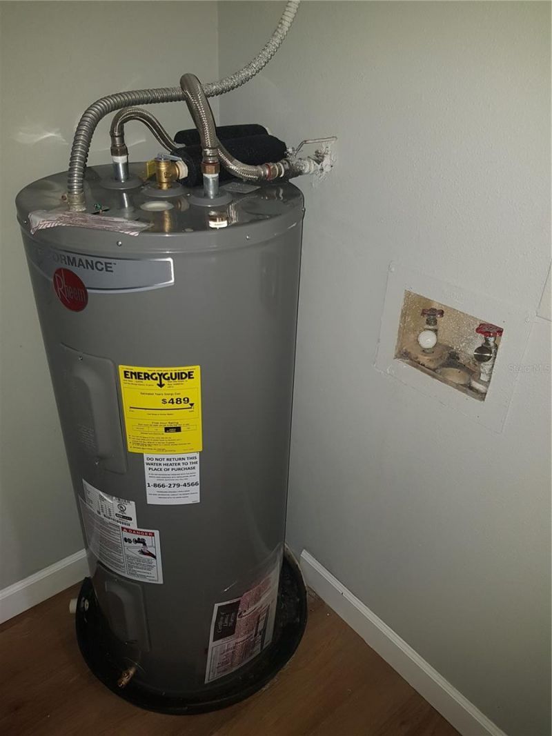 311 58th Avenue E, Bradenton, FL 34203 Photo