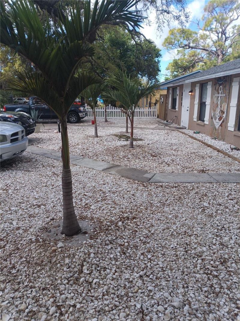 311 58th Avenue E, Bradenton, FL 34203 Photo