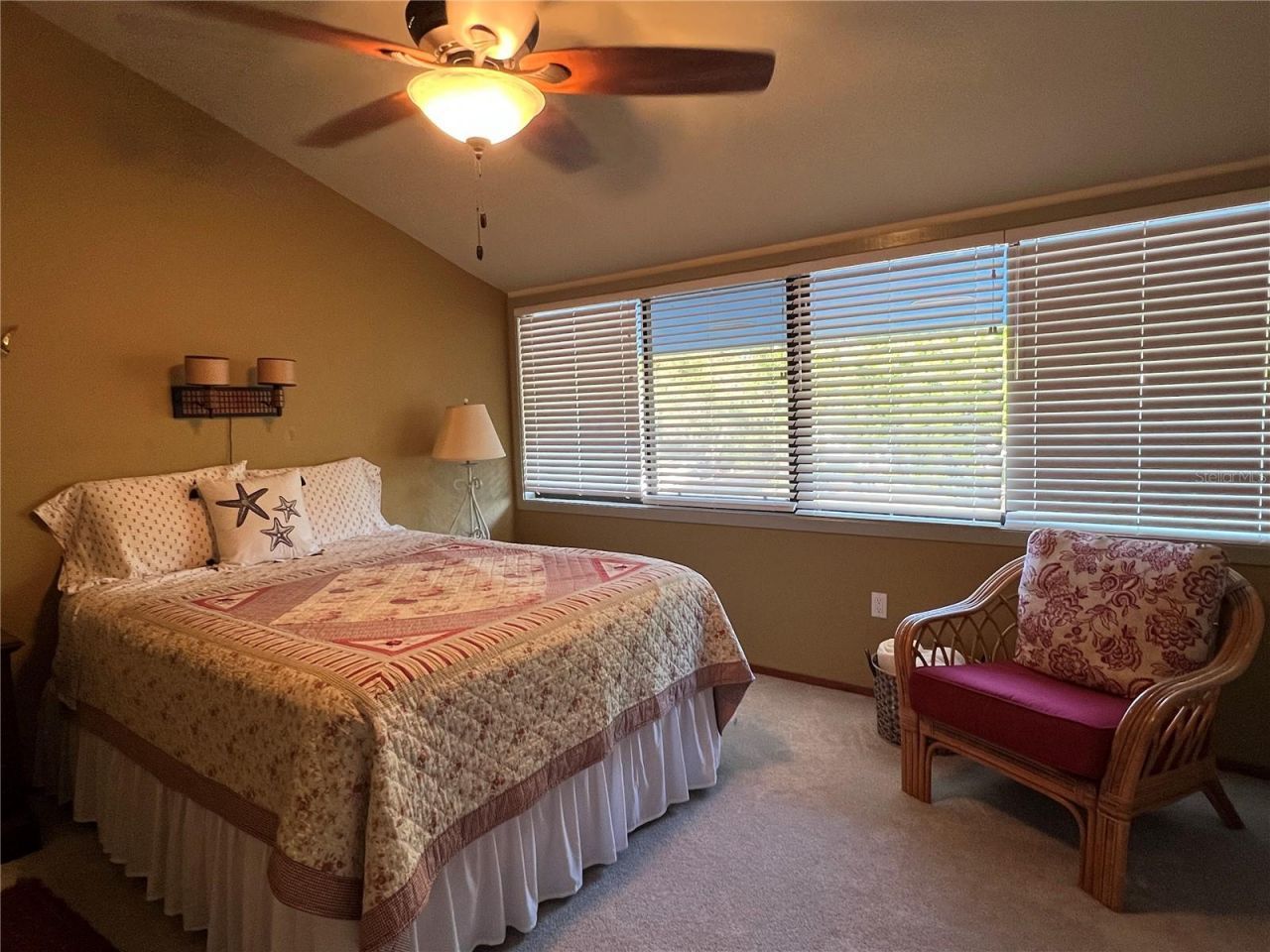 850 3rd Street , Unit 2, Cedar Key, FL 32625 Photo