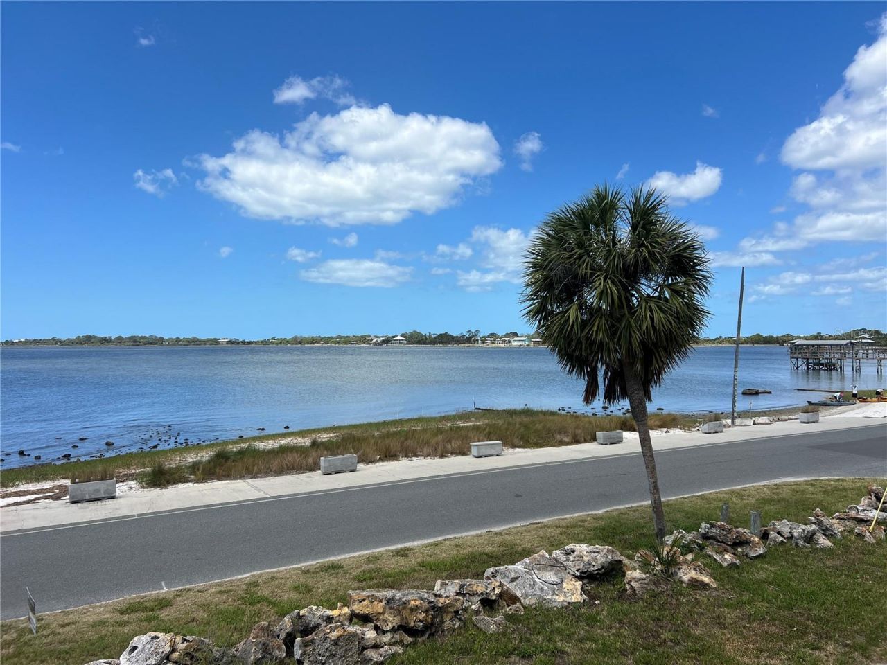 850 3rd Street, Unit 2, Cedar Key, FL 32625 Photo
