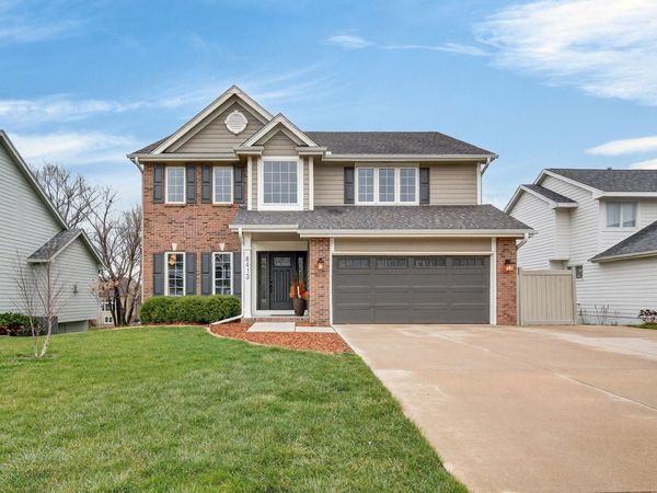 8413 Barnham Drive, Johnston, IA 50131
