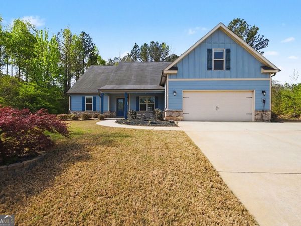914 Patricia Court, Hoschton, GA 30548