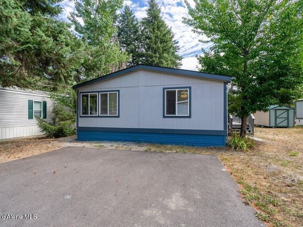 122 E Walrose Loop , Hayden, ID 83835
