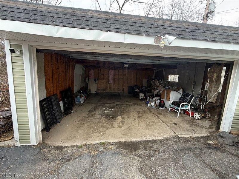 13207 S Parkway, Garfield Heights, OH 44105 Photo 3